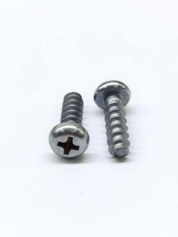 Zinc Nickel Alloy Phillips Pan Head Self Tapping Screws For Plastics M5*16